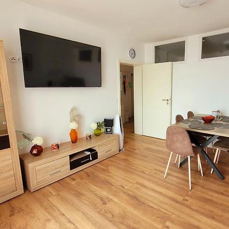 3-Zimmer, Bis 6 Personen Mit Parkplatz Apartment Muelheim an der Ruhr Exterior photo