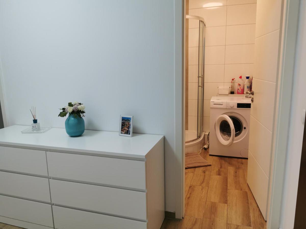3-Zimmer, Bis 6 Personen Mit Parkplatz Apartment Muelheim an der Ruhr Exterior photo