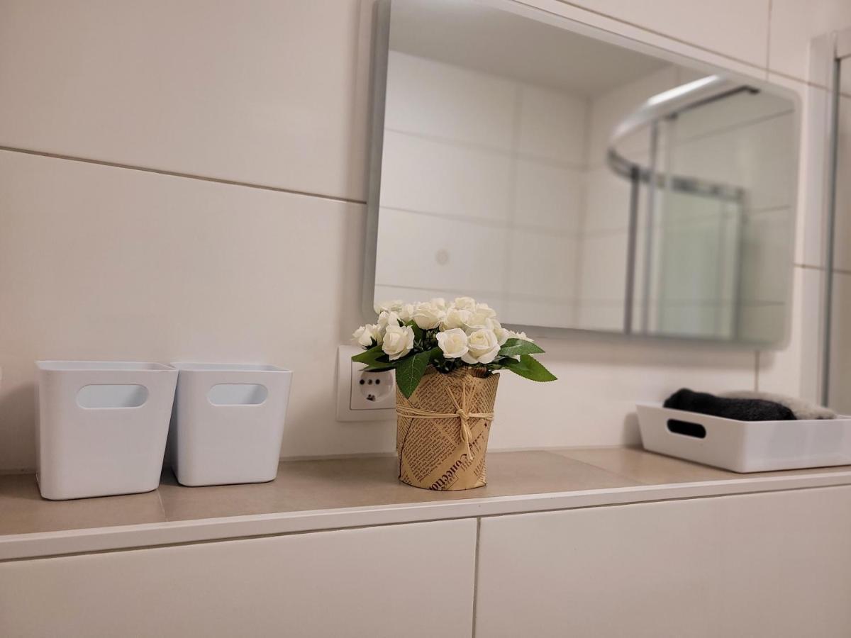3-Zimmer, Bis 6 Personen Mit Parkplatz Apartment Muelheim an der Ruhr Exterior photo